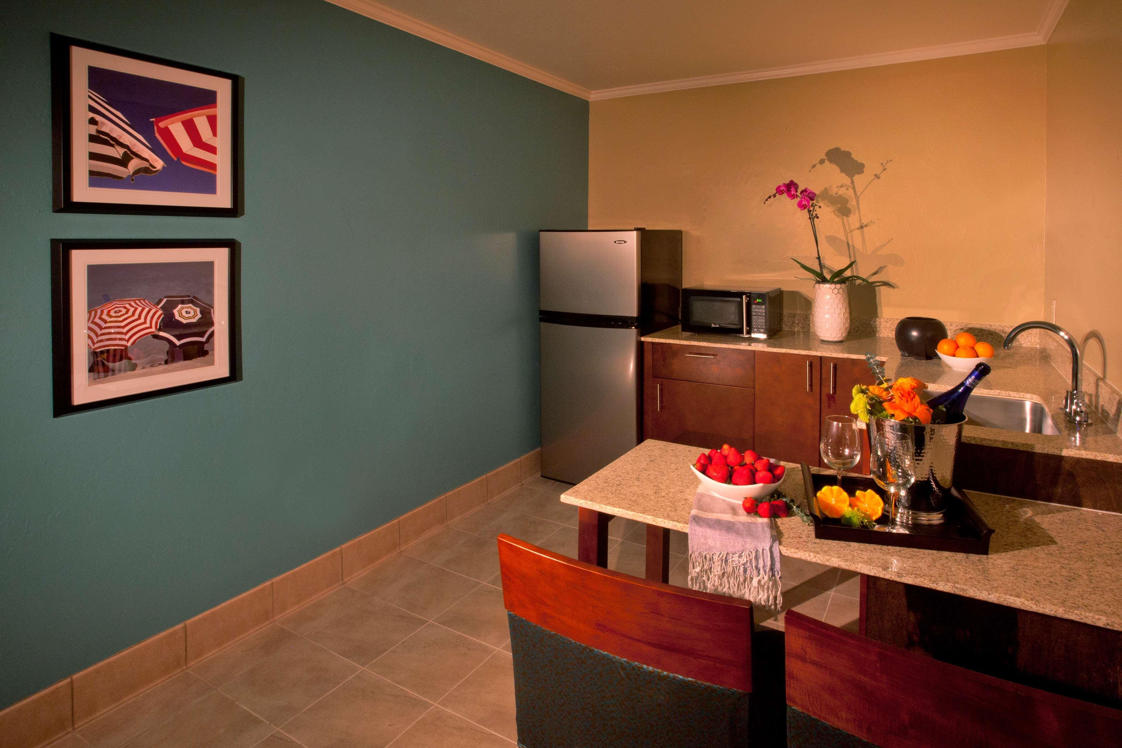 Best Western Plus Beach View Lodge Carlsbad Exterior foto